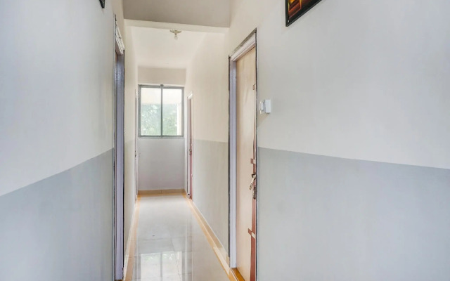 SPOT ON 74899 Vishwakarma Nivas