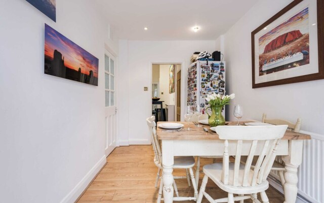 Charming Golborne Escape