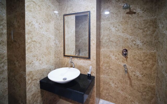 Modern And Comfy Studio At Grand Sungkono Lagoon Apartment