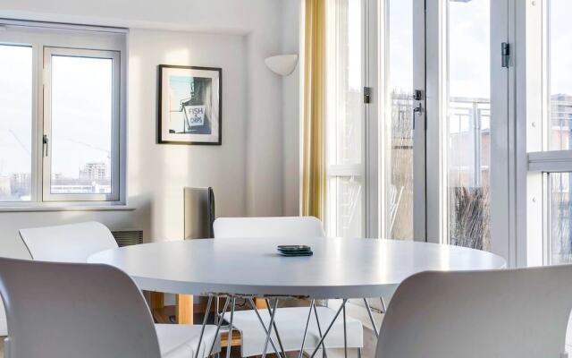 East London Rooftop Dream for 4