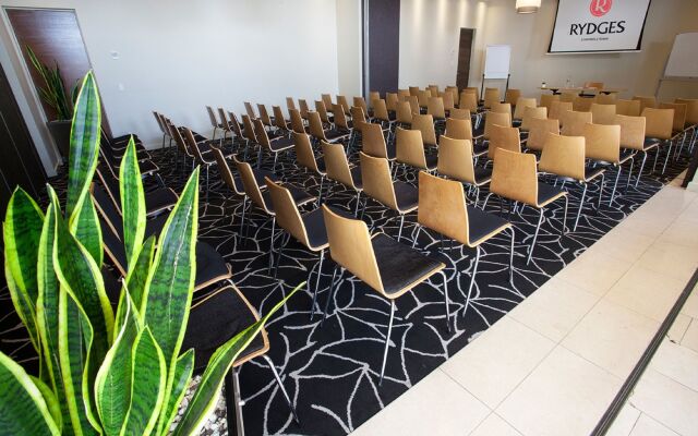 Rydges Campbelltown
