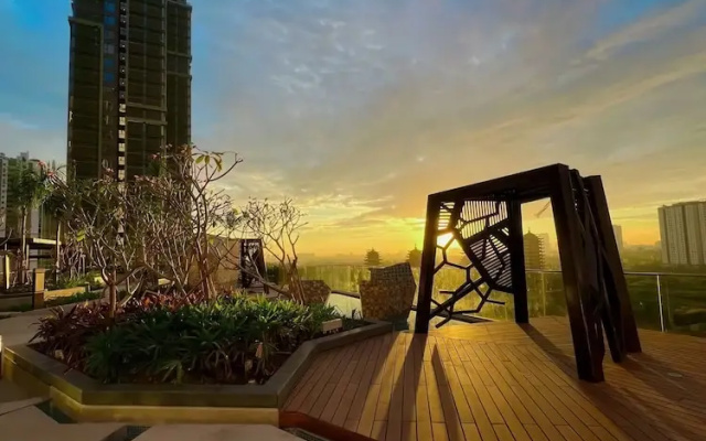 Lumiere Riverside - Luxury Condo District 2