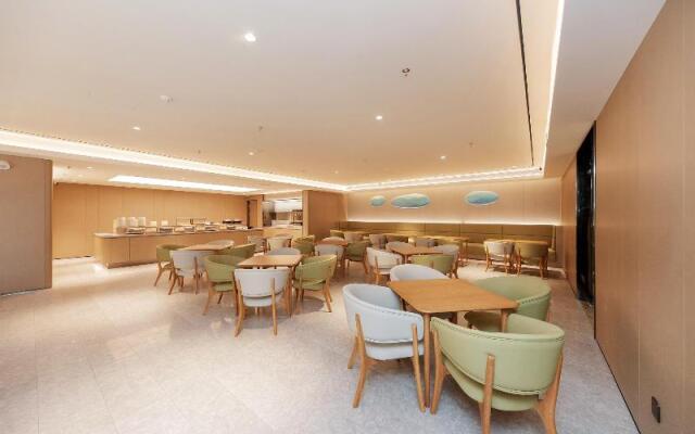 JI Hotel Haimen Wenfeng World