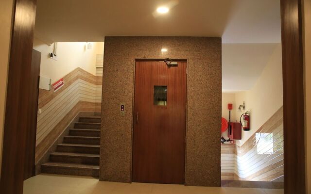 Hotel Kumud Plaza