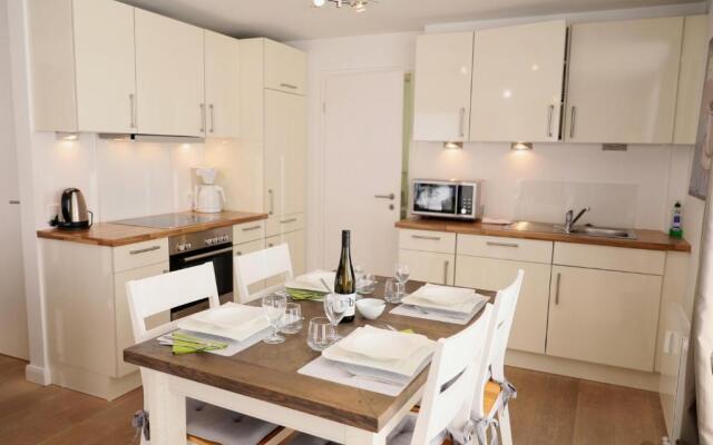 Viktoriastraße 6, Whg.16, V.-Residenz