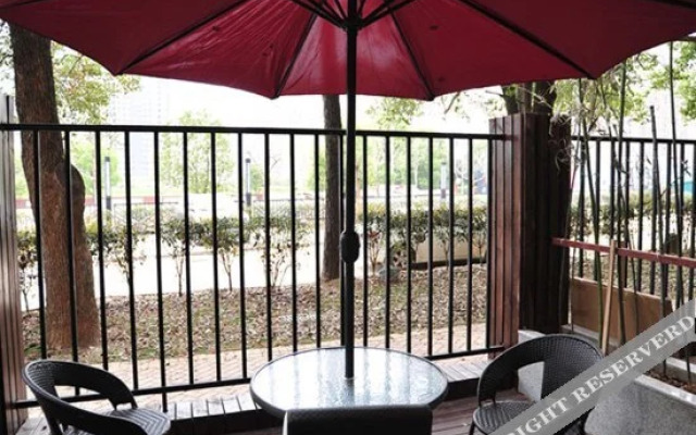 Yi'erke City Chain Hotel Wuhan Nanhu Garden