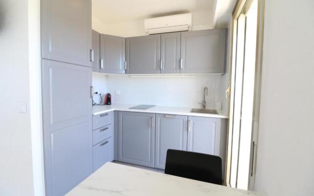 2 bedroom & studio Palais Royal 2 mins from Croisette and Carlton