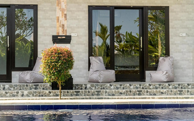 Surf & Party - Hostel Somewhere Else