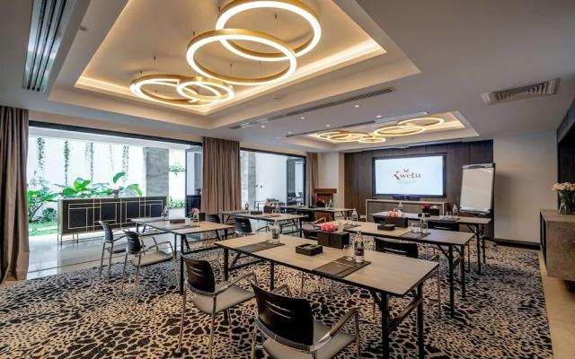 Kwetu Nairobi, Curio Collection by Hilton
