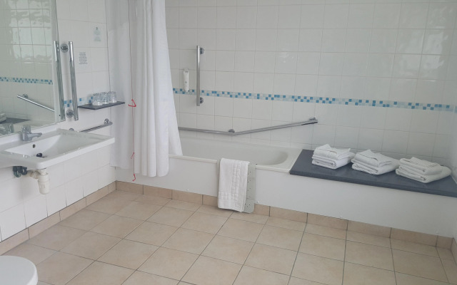 Holiday Inn Derby Nottingham M1 J25 by IHG