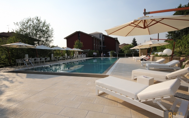 Red S Redaelli Hotel