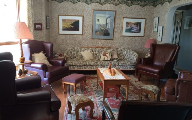 The Peak Sunset Bed & Breakfast