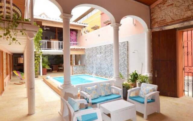 CA-6 Habitación en Getsemaní con Piscina