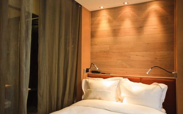 Hidden Hotel