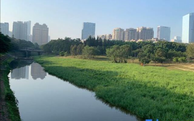 Lanez Hotel Shenzhen Huaqiang Road Subway Station