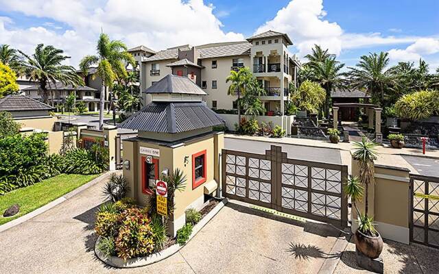 CairnsRetreat