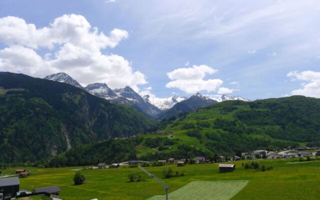 Acletta (Utoring) 40211