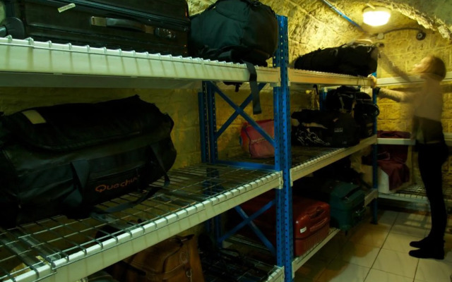Auberge Internationale des Jeunes - Hostel