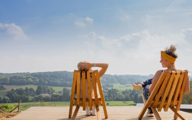 Luxury Hill Lodge, 2 Bathrooms, Near Maastricht