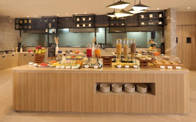 Riviera Sarovar Portico Pathankot