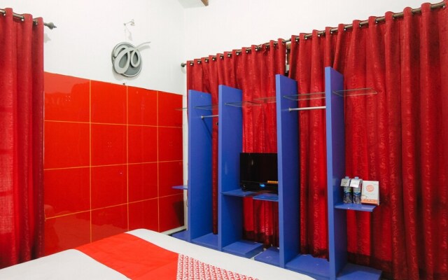 Adam's Apple Family Residence by OYO Rooms