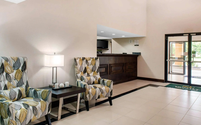 Quality Inn & Suites Anderson I-69