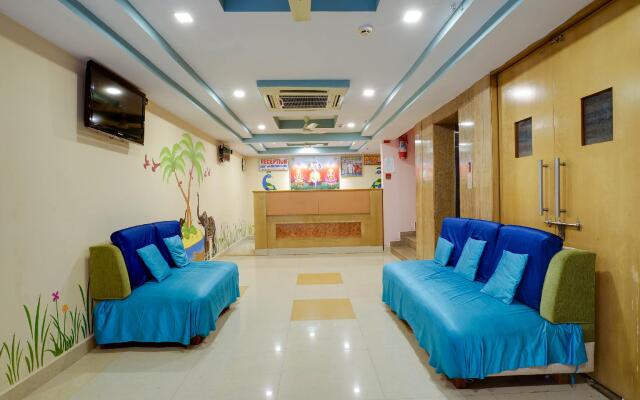 OYO 48723 Shanthaa Residency Lodge