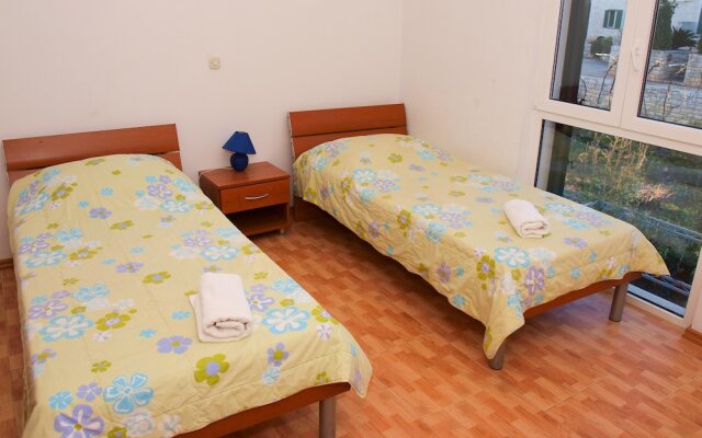 Apartments Šantić