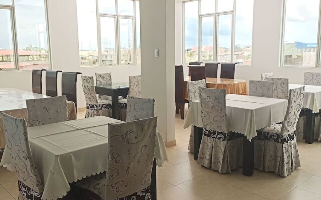 Dmilez Hotel