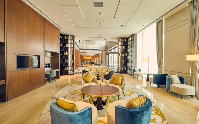 LJZ Supreme Tower Hotel