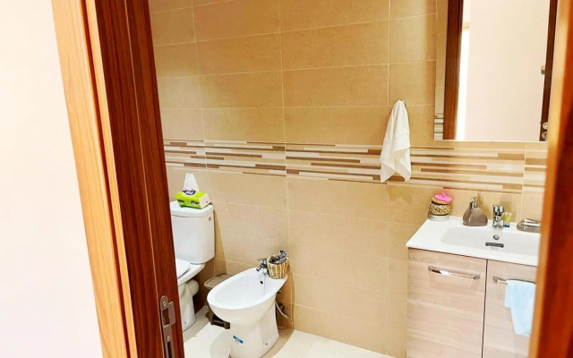 Superbe appartement en résidence avec piscines