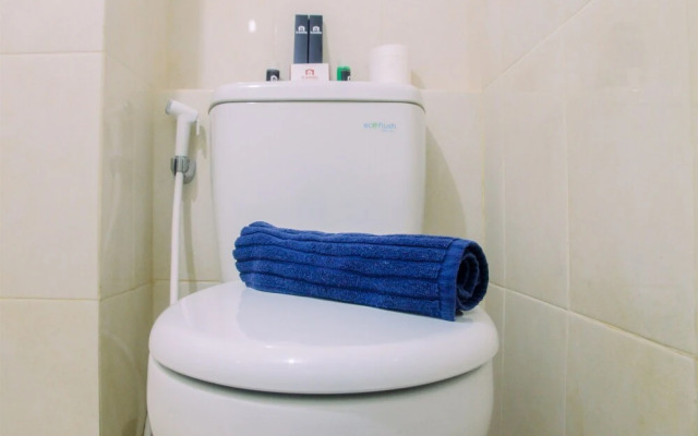 Minimalist Studio The Springlake View Bekasi Apartment