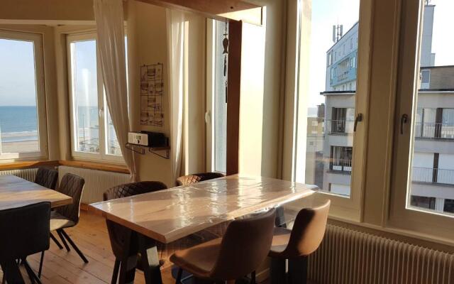 Apt 6 pers. Duplex vue mer avec charme de l'ancien