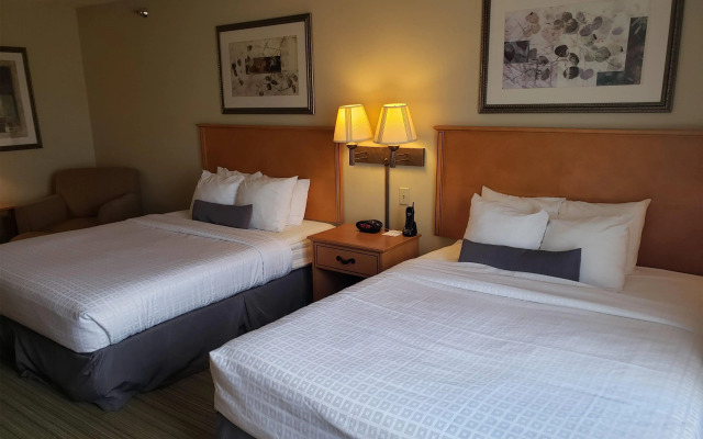 Coon Rapids North Metro Hotel to Norwood Inn & Suites