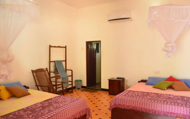Apsaras Resort Sigiriya
