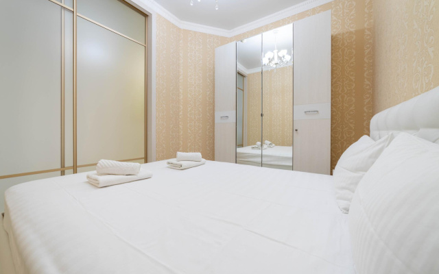 Real Apartments (Риал Апартментс) на проспекте Курортный 105