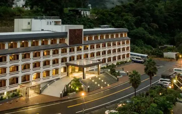 Dong Tair Spa Hotel