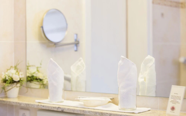 Kaisers Tanne - Premium Alles Inklusive Hotel