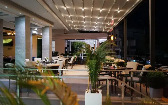 Hotel Blue Sky