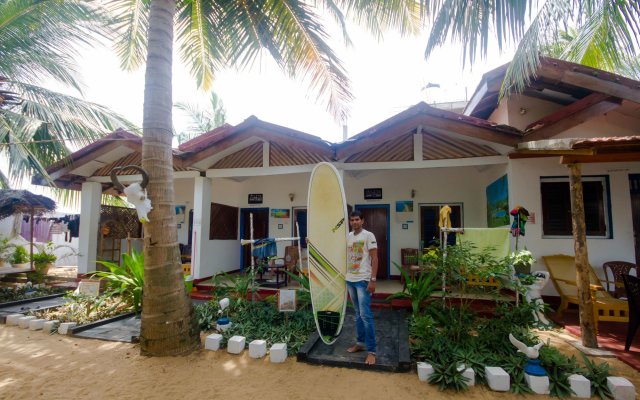 Star Rest Beach Hotel Arugambay