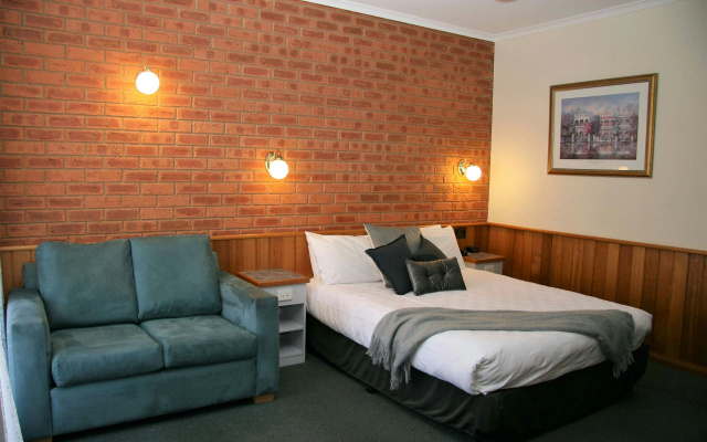 Golden River Motor Inn – Guest Rooms – Moama