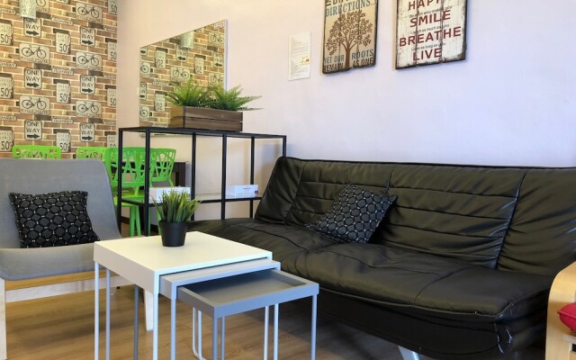H & H Guest House (Melaka Homestay) 马六甲晋巷民宿