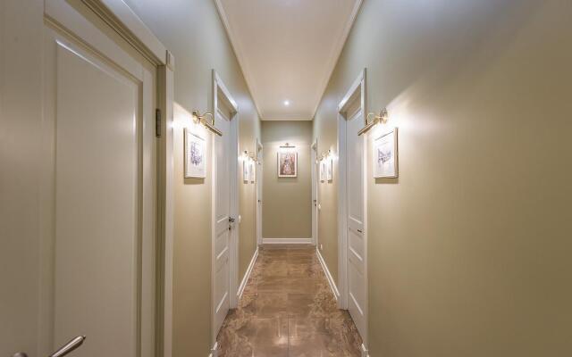 GMApartments (ДжиЭмАпартментс) на улице Тверская 4