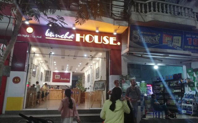 Buncha House