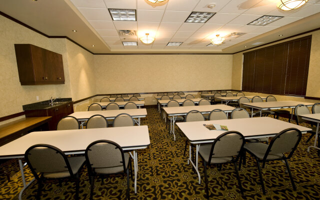 Holiday Inn Hotel & Suites West Edmonton by IHG