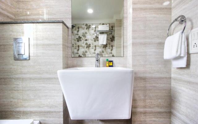 Green Lotus Residency
