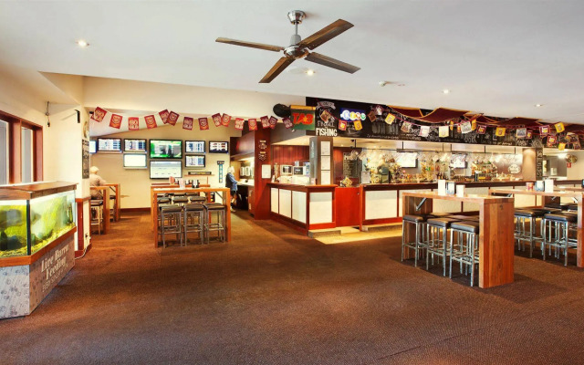 Nightcap at Springwood Hotel