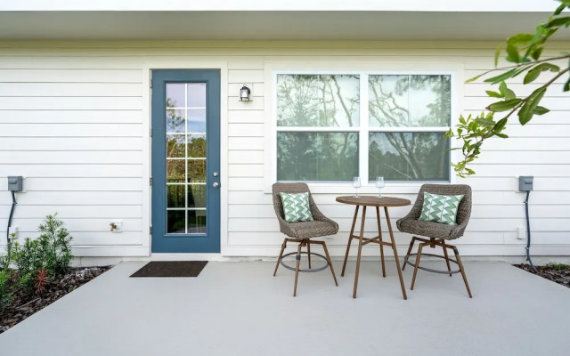 Lovely Townhome Sleeps 8 Eve101