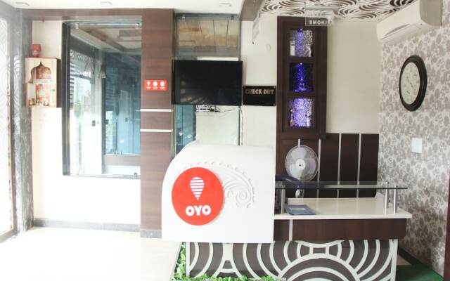 OYO 14427 Hotel RK Palace