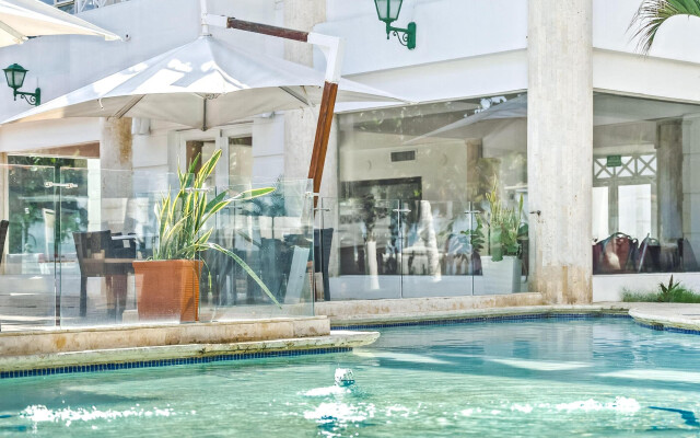 Las Americas Casa de Playa